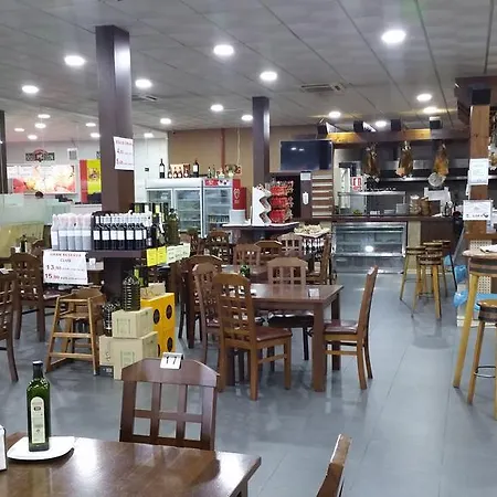 León 2* La Palma Del Condado
