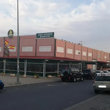 Hotel León 2*