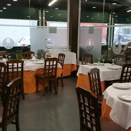 Hotel Leon